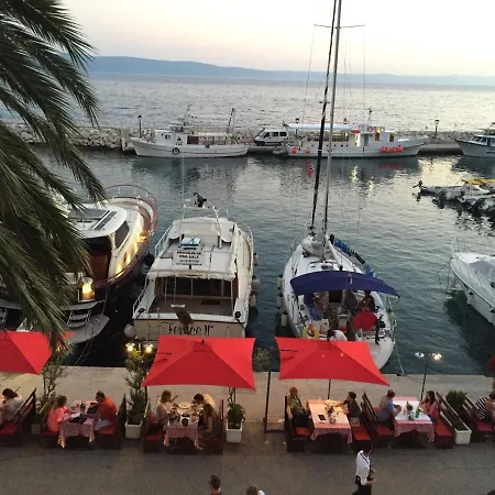 Eufemia Botel Makarska